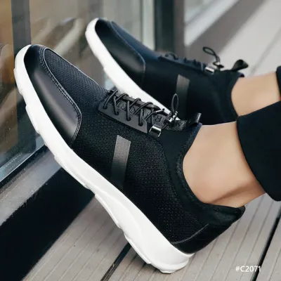 Daily Flow casual shoes